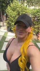 Taya Valkyrie huge bikini boobs - VIDEO & PICS